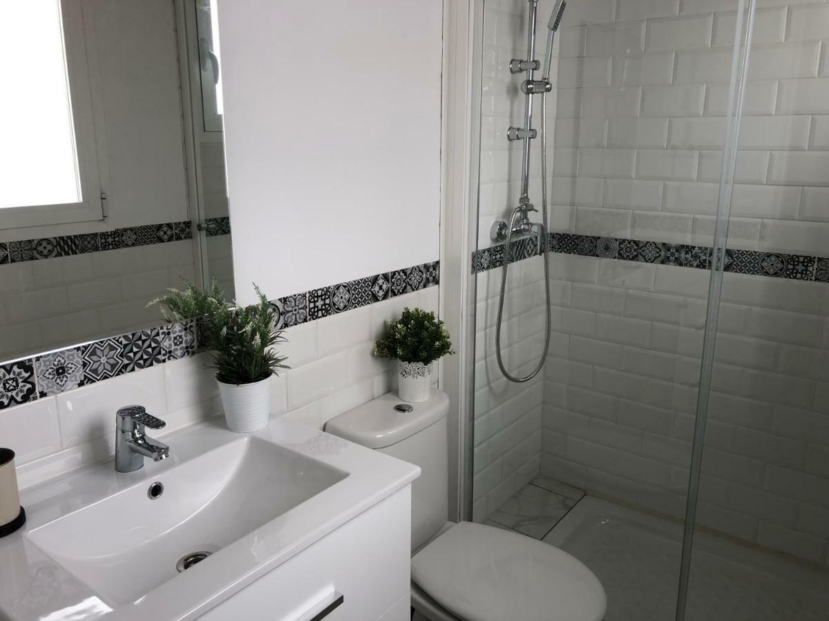 Apartamento Malagueta 1 Linea Playa Centro Málaga Exteriör bild